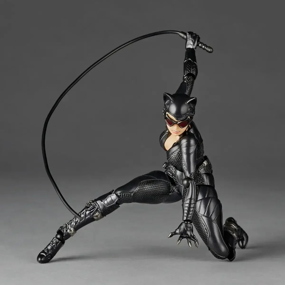 MAX Factory Kaiyodo Revoltech Yamaguchi Catwoman Figuras Ko Model Action Figure Customized Gifts Toys