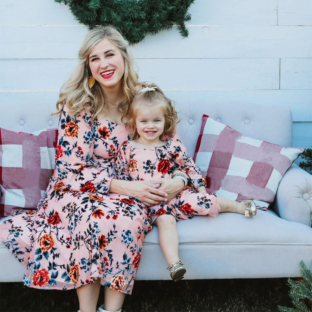 Vintage Mother Daughter Dress Vestidos Family Matching Outfits Children Dress Beach Casual Women Dresses Summer Girls Clothing